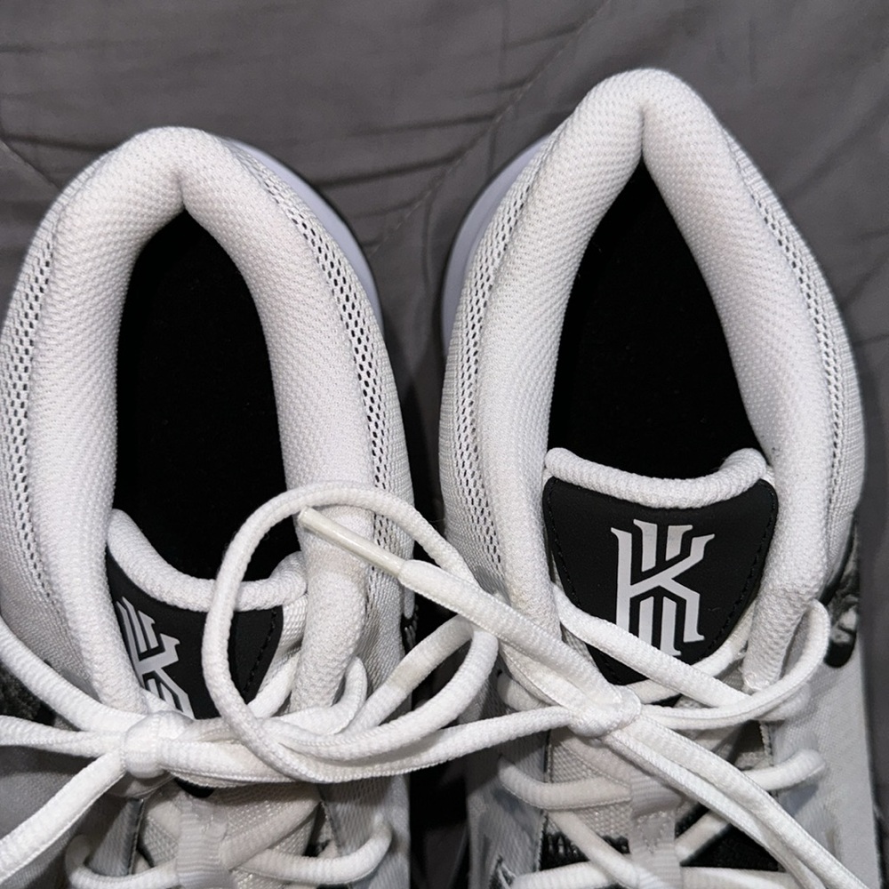 Kyrie Flytrap 6 - image 3